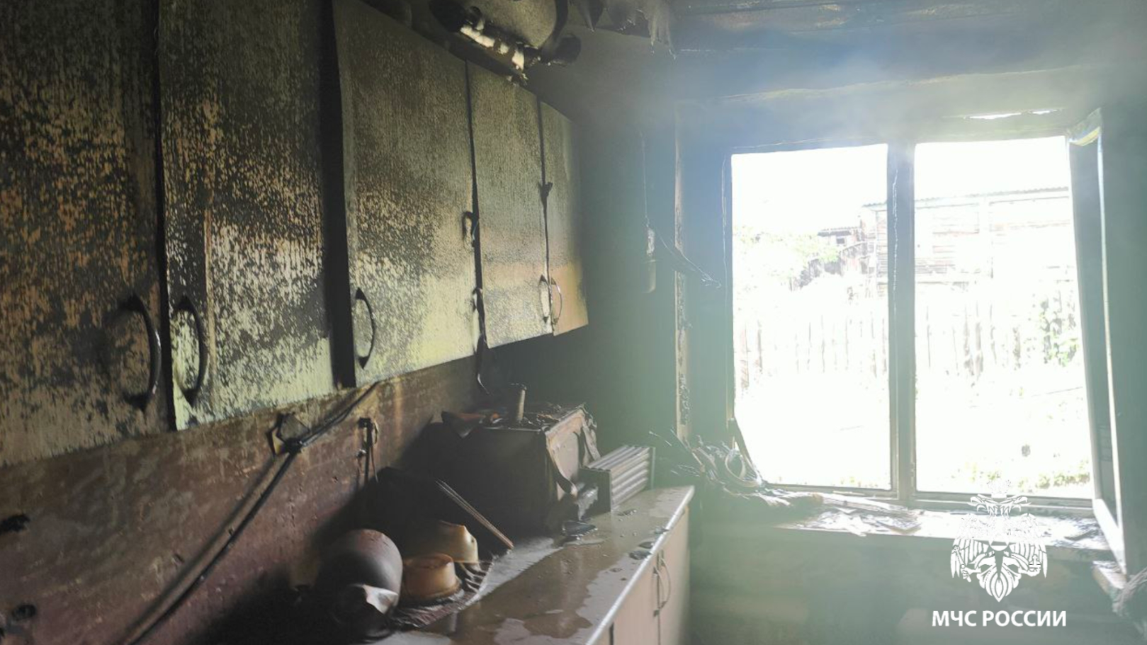 Грозовые разряды стали причиной возгорания жилого дома в Ульяновской области 