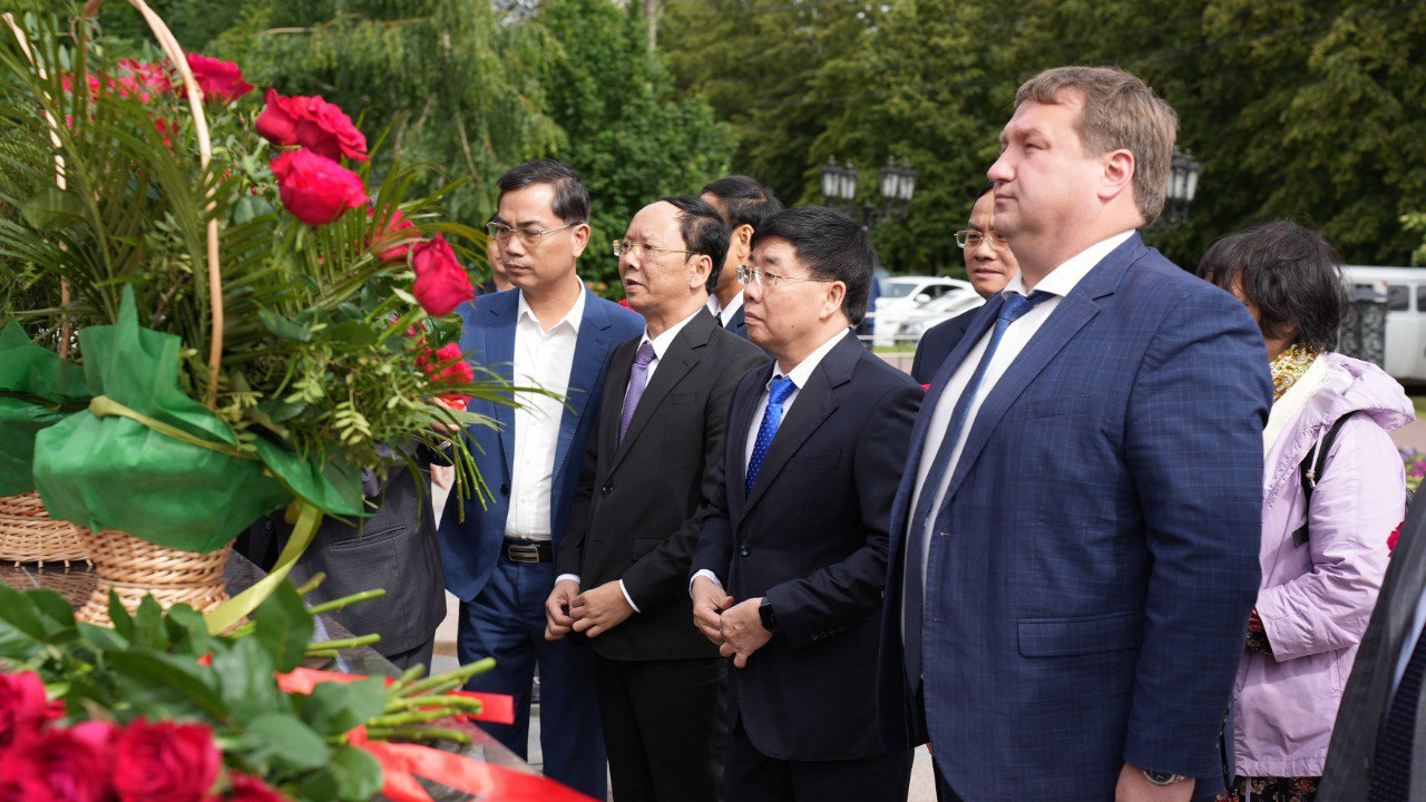В Ульяновске радушно встретили делегацию из социалистической Республики Вьетнам