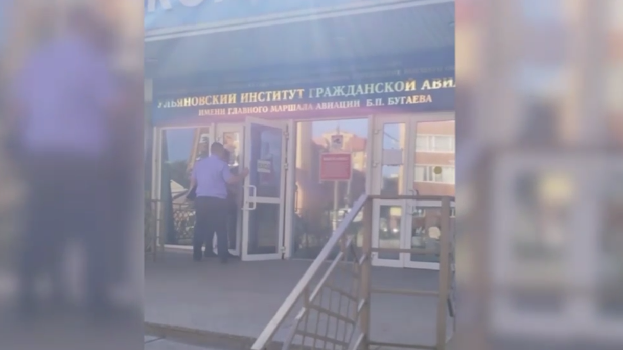 В Ульяновске декана УИГА задержали за взяточничество: видео 