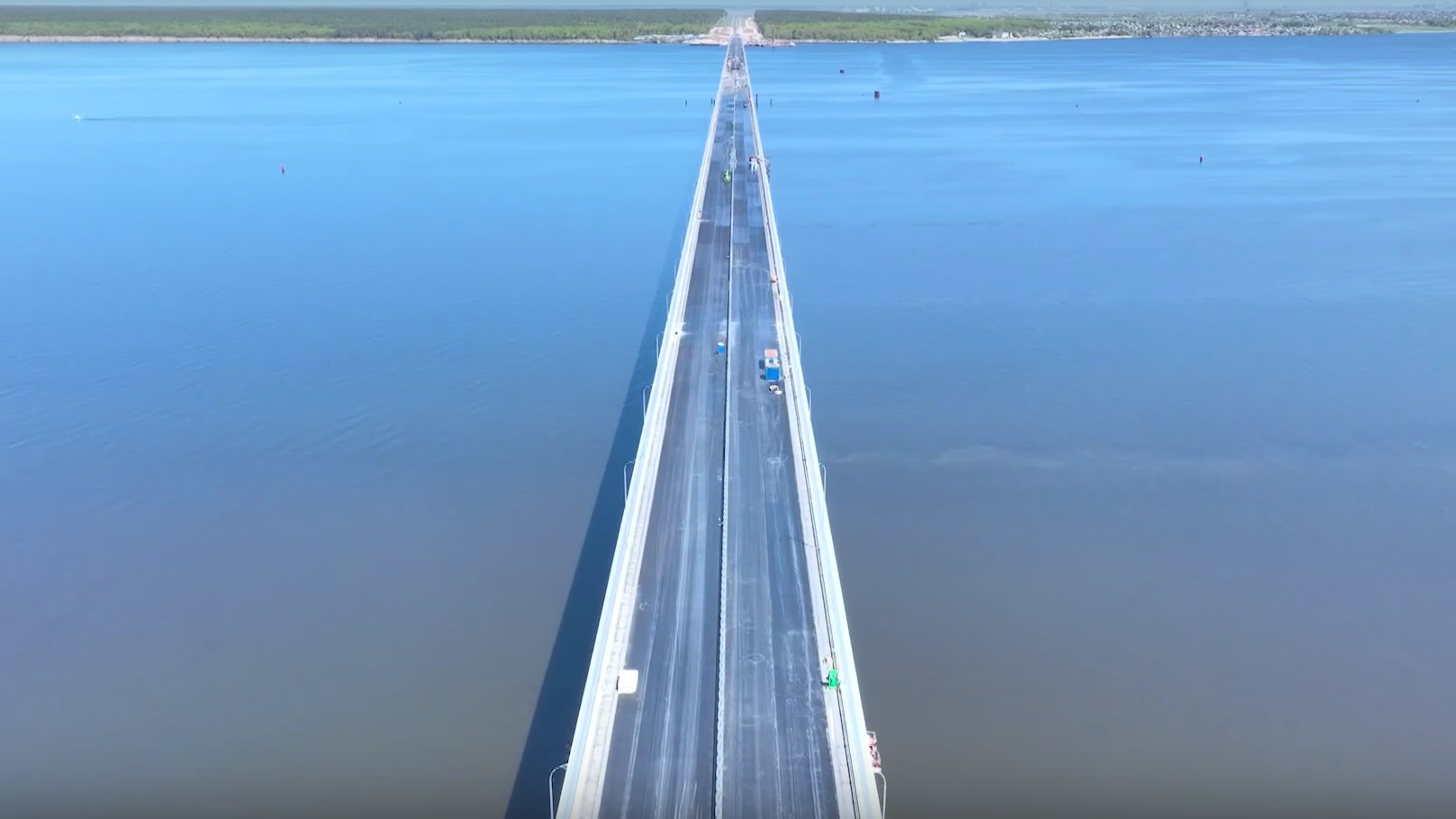 Путь из Ульяновска в Самару сократился на 40 минут: через Волгу открыли новый мост 