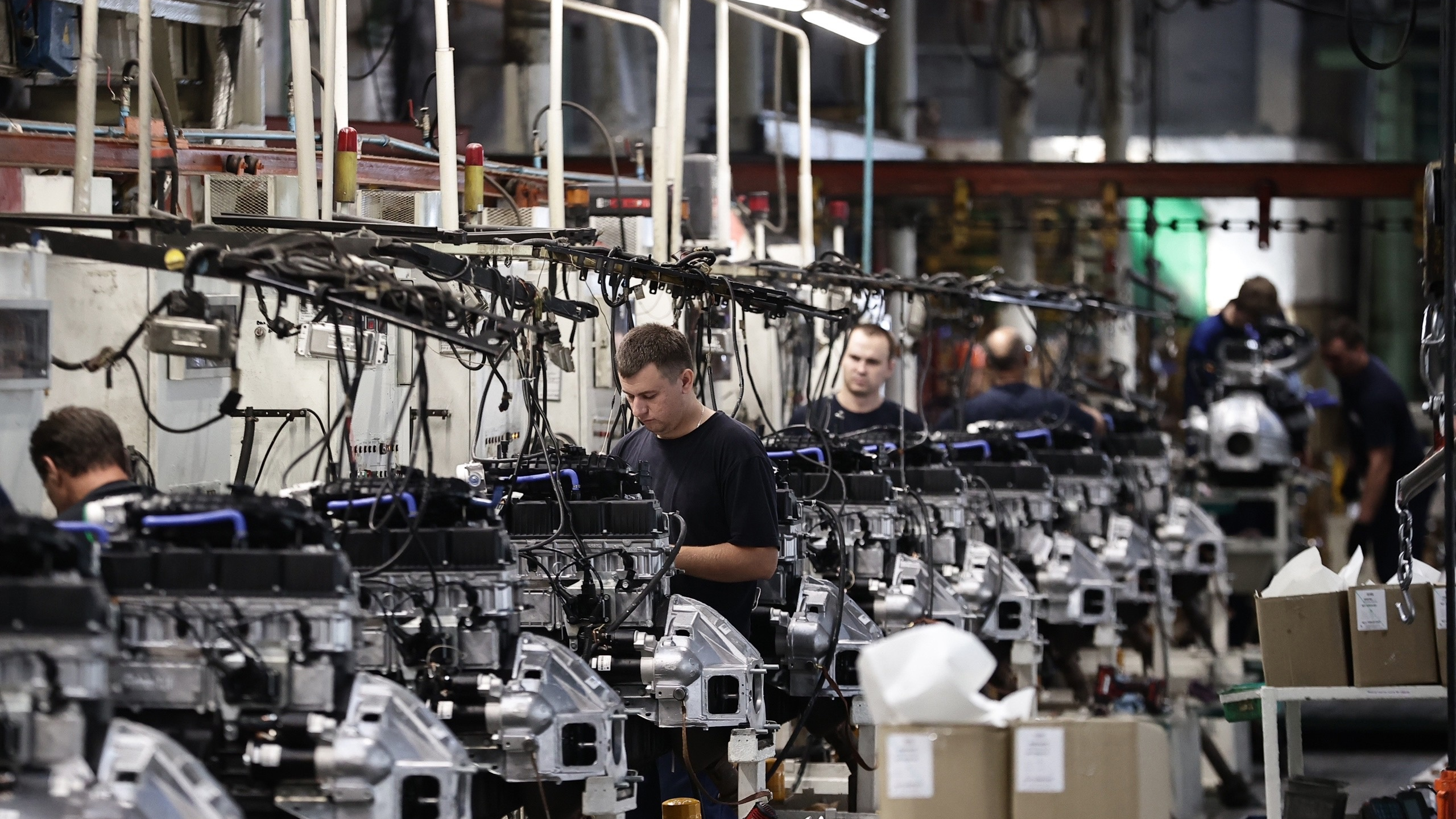 Ульяновский моторный завод на 13% увеличил объем выпуска готовой продукции