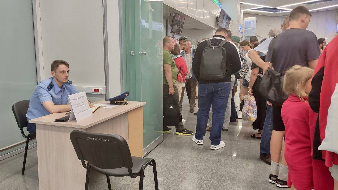В аэропорту Ульяновска на шесть часов задержали рейс до Москвы