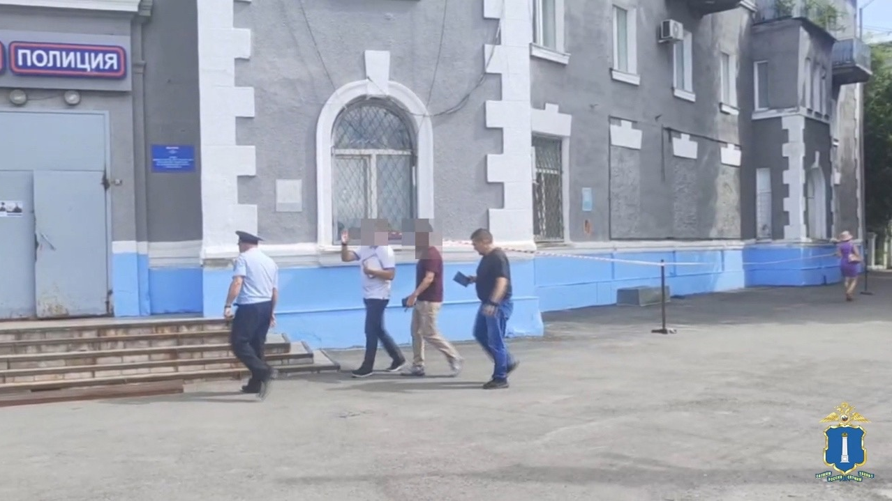 В Ульяновске задержали мужчину, избившего пенсионера на детской площадке