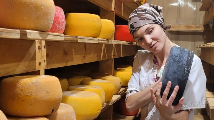 «Я мечтала стать полицейским»: Екатерина Аверьянова рассказала, как зародился ульяновский бренд «Сырное лукошко»